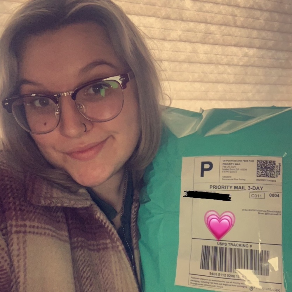 Posh On Campus Rep💫